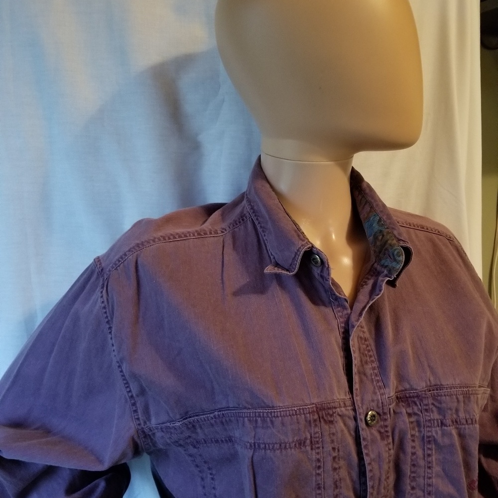 Levi's button down shirt